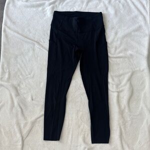 lululemon athletica Fast and Free Leggings 25” 7 pocket - Size 8, Black